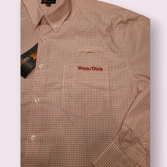 NWT Winn-Dixie Men’s L 17.5 Red Check Button-Down Shirt Embroidered Logo Career - Picture 3 of 9